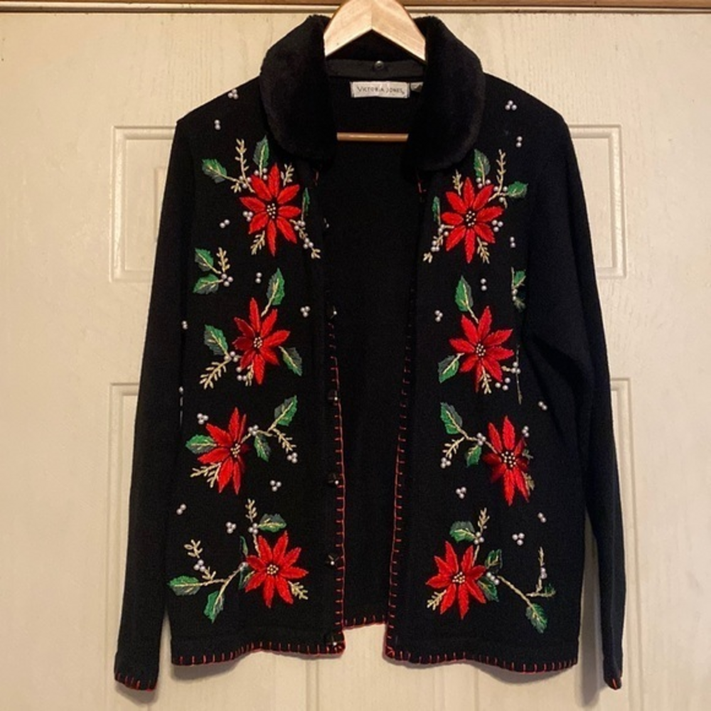 Victoria Jones Christmas Cardigan Sweater with detachable fur collar